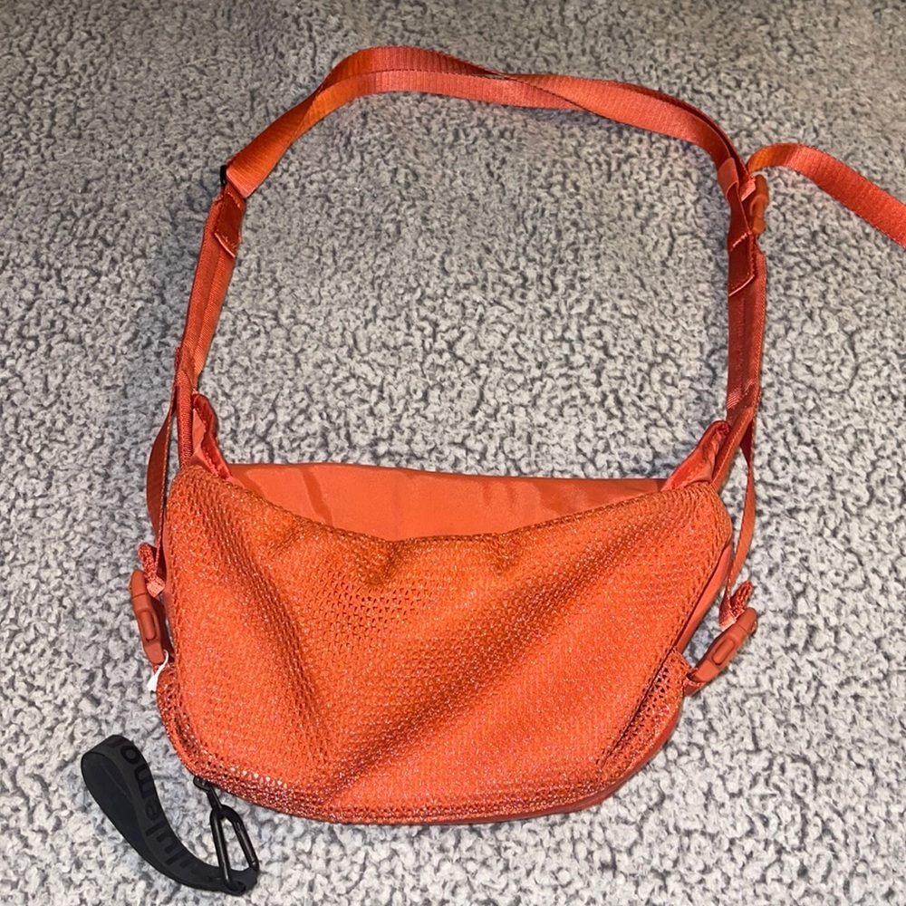 Lululemon slight used orange purse